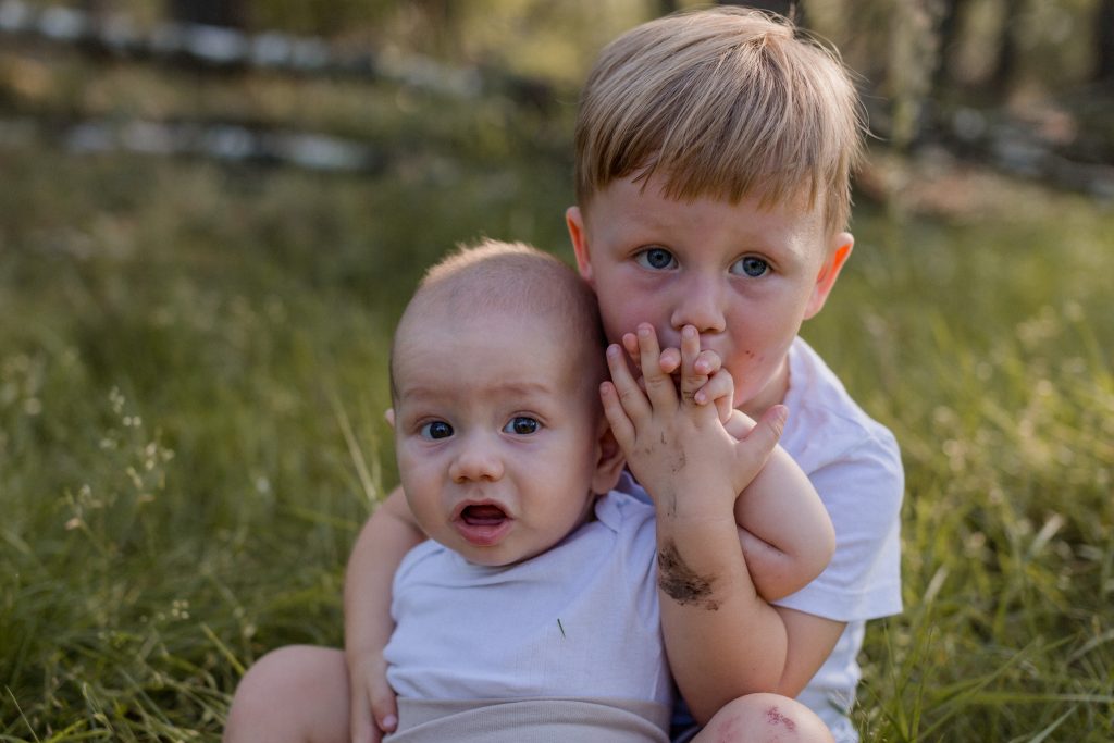 Liebevolle Familienfotografie und Großfamilienshootings in OWL Lippe Oerlinghausen Augustdorf Detmold, Lemgo, Bielefeld, Bad Salzuflen, Schloß Holte Stukenbrock